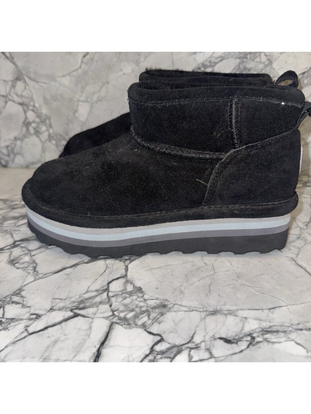 Bearpaw Retro Shorty Ankle Boots Black Suede 4Y UK 3 - Picture 1 of 5